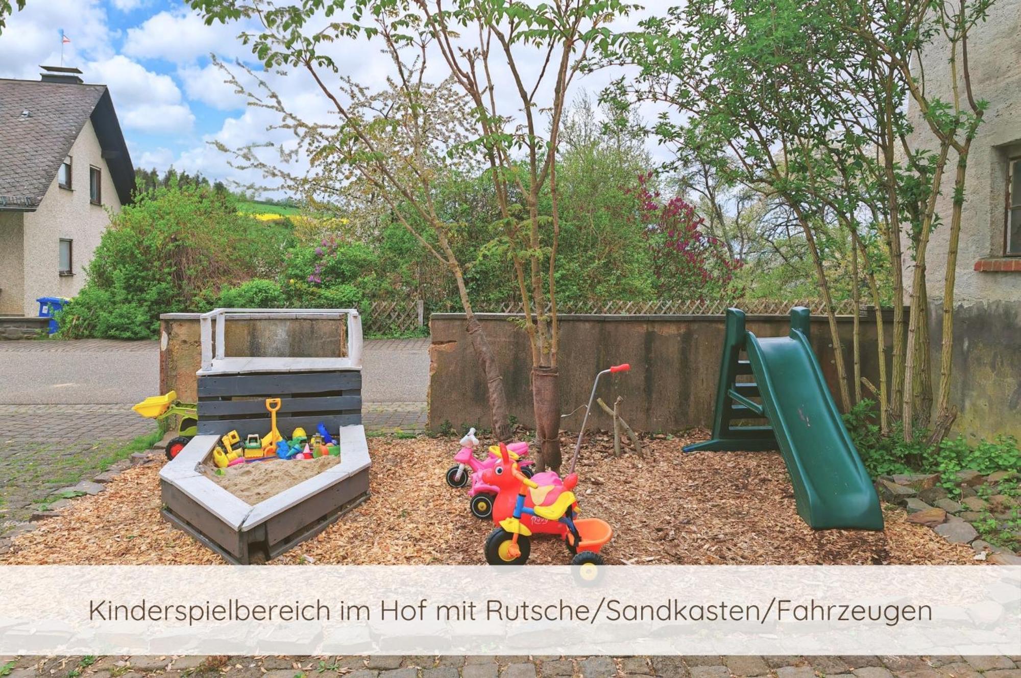 Hofgut Eveshausen - Das Ferienhaus In Der Natur Fuer Familien Und Gruppen Dommershausen Exterior photo